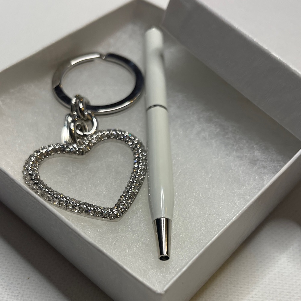 Coach Silver Heart Keychain and White Coach Pen Set - Picture 8 of 8